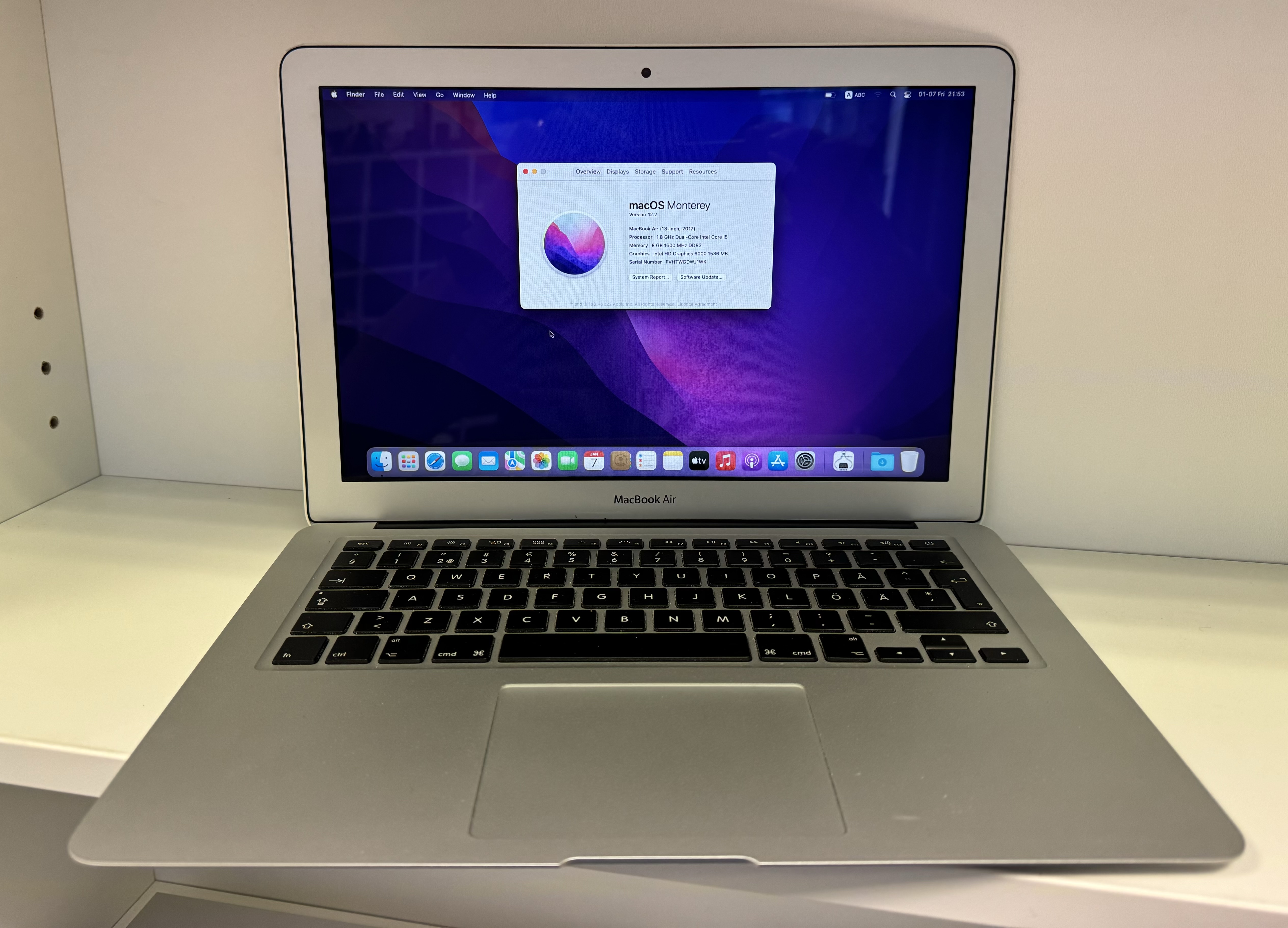 MacBook Air "13 2017 i5-1,8GHz RAM8GB HDD500GB